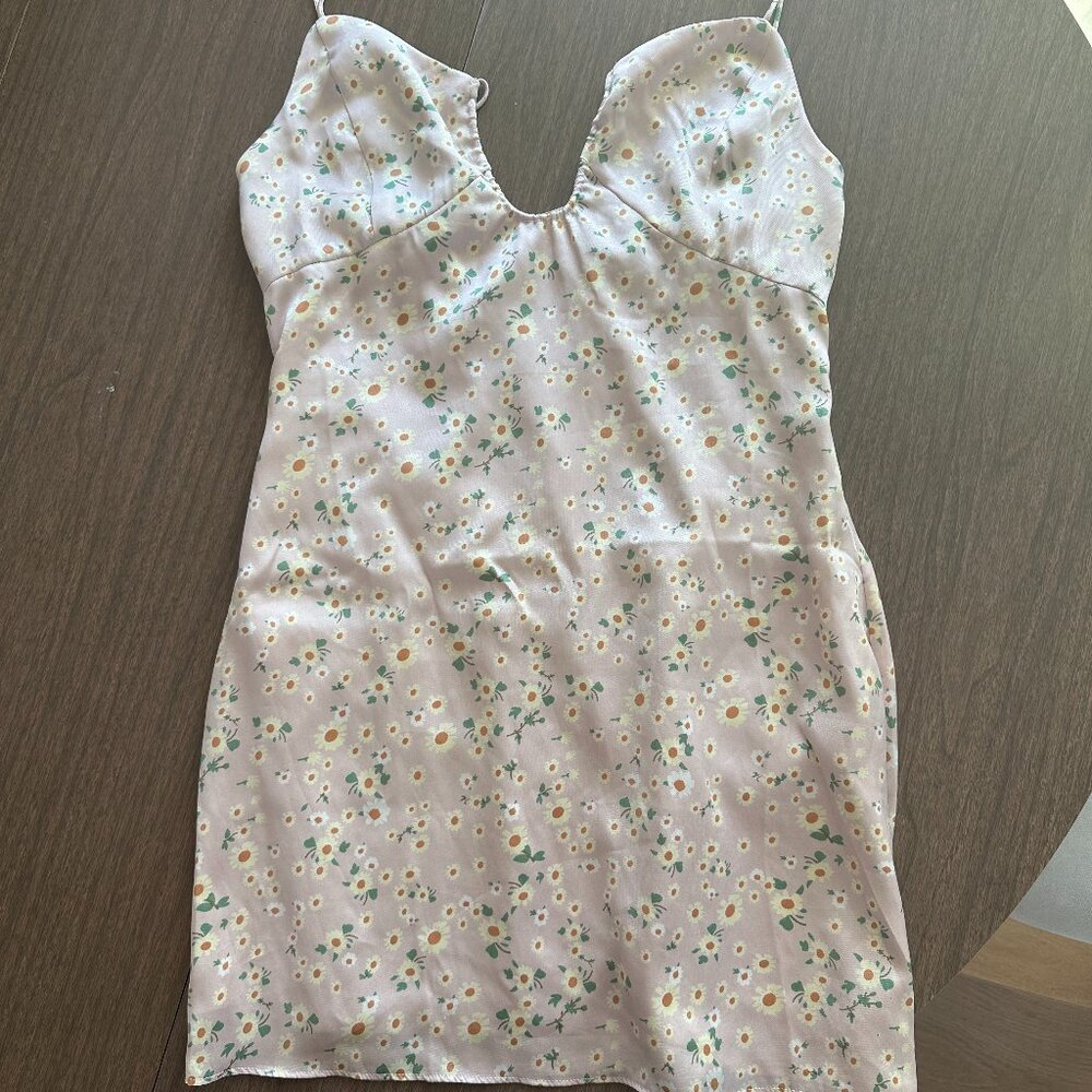 Kittenish Floral Mini Dress Small